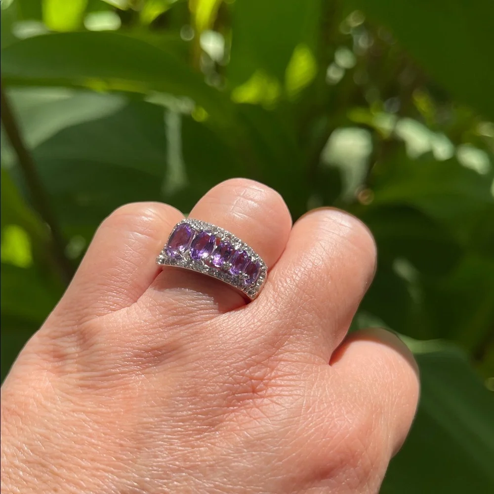 Genuine Natural Purple Amethyst 2ct, White Topaz .20 Gemstone Silver Ring Size 6